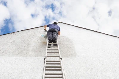 Peinture extérieure à Hardinvast — façades et ravalement